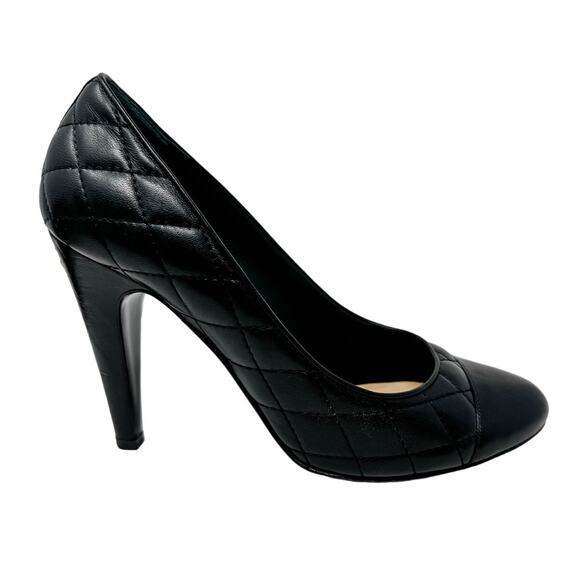 Chanel Classic Quilted Lambskin Cap Toe CC Logo High Heel Pumps Black size 39.5 - Picture 10 of 16